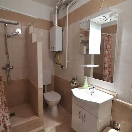 Menta Apartman * Eger